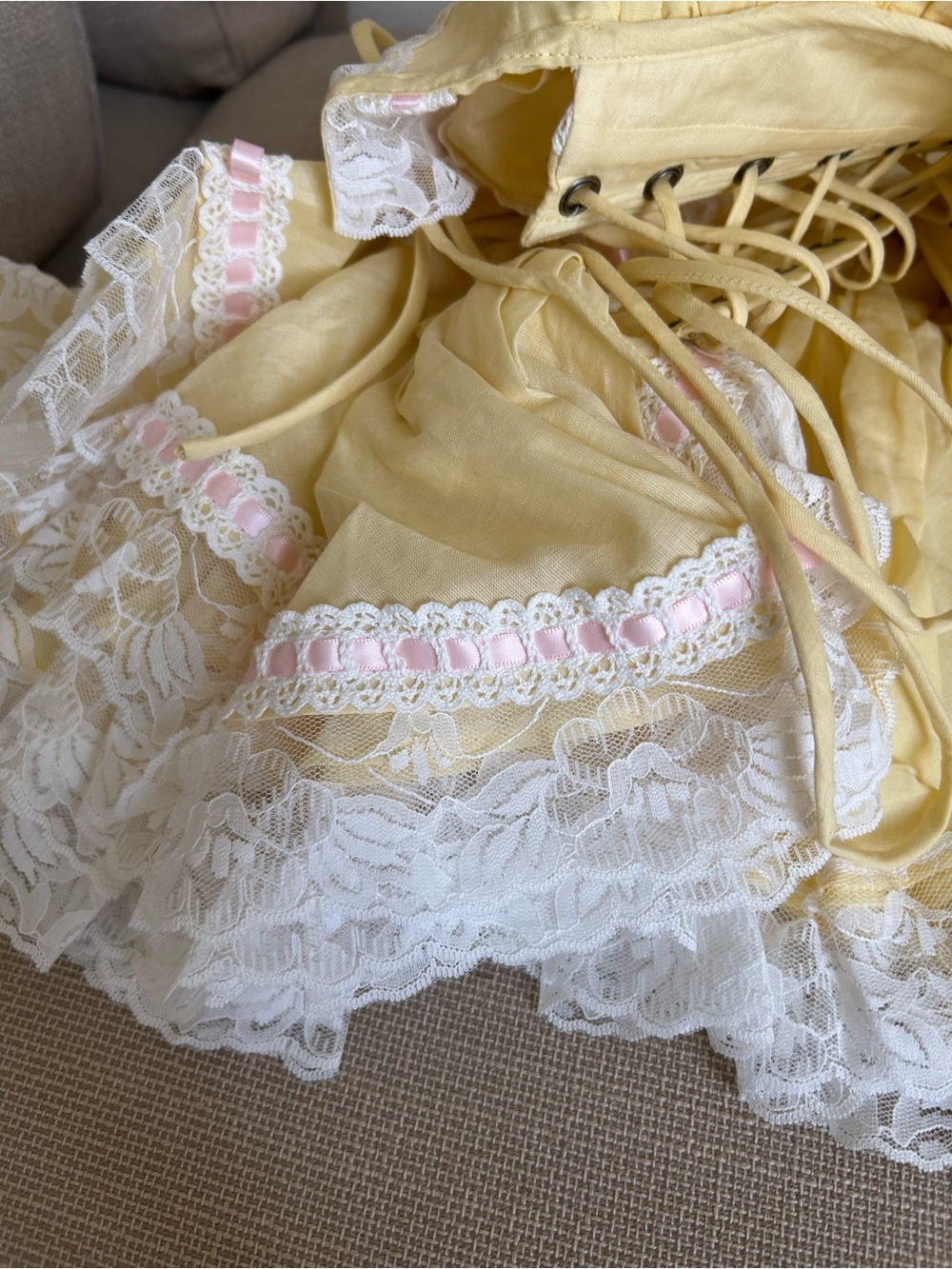 BEST Selkie The Custard Victorian Corset Small - Picture 7 of 9